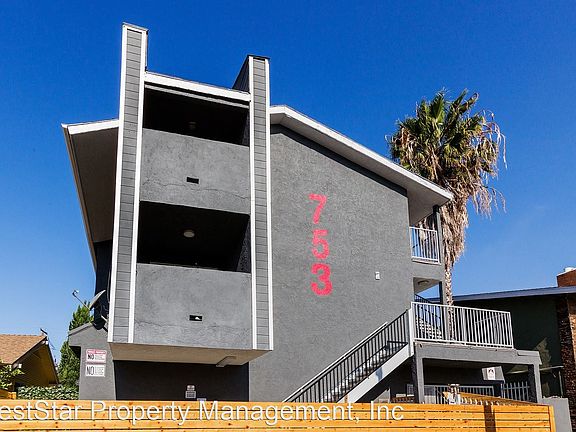 4th image of 753 Cerritos Ave APT 7