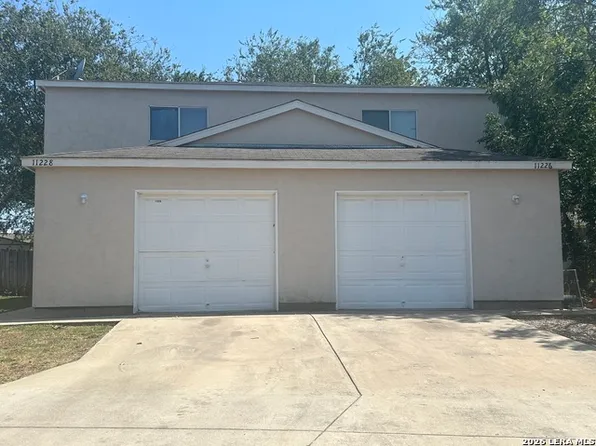 11228 Center Point Rd, San Antonio, TX 78233