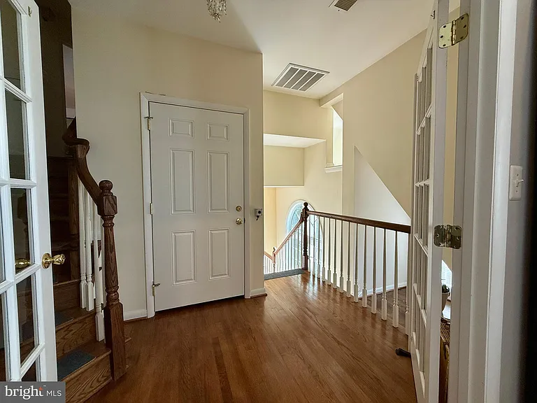 2223 Great Falls St — Photo 16