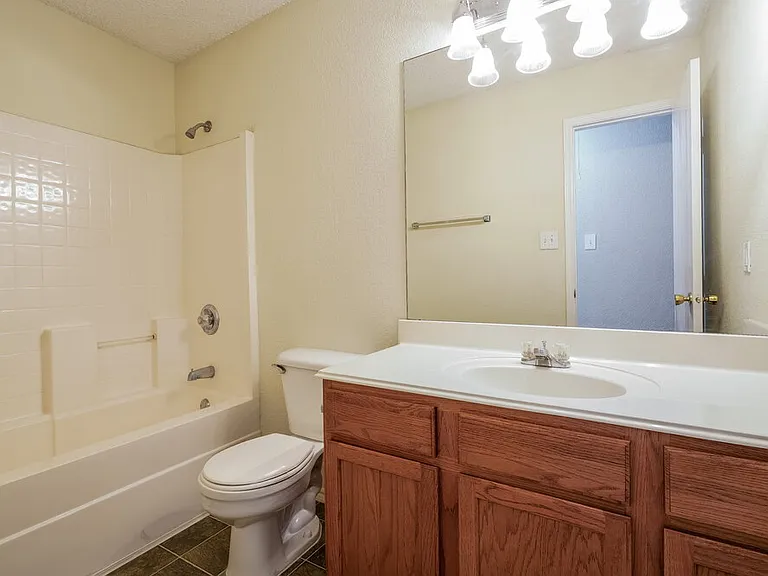 10648 Towerwood Dr — Photo 15