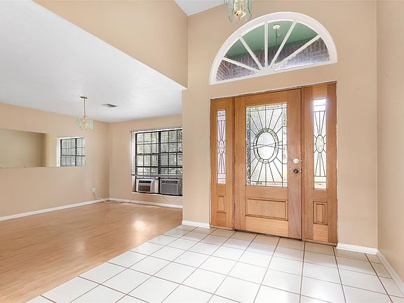 5th image of 1002 Ransom St