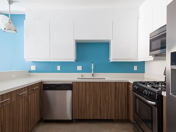 4th image of 2716 Ellendale Pl #27182
