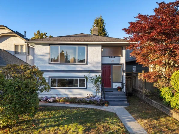 338 W 21st St, North Vancouver, BC V7M 1Z5
