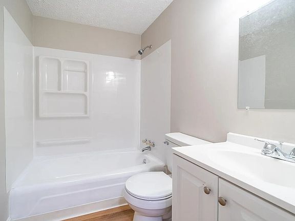 2nd image of 4696 Tarryton Ct S