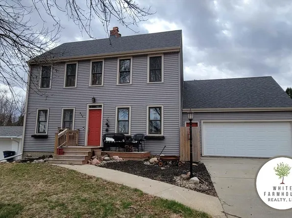 619 Fairacres Rd, Wayne, NE 68787