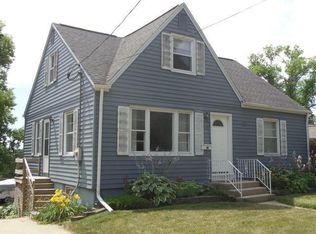 419 Prospect Ave, Waukesha, WI 53188
