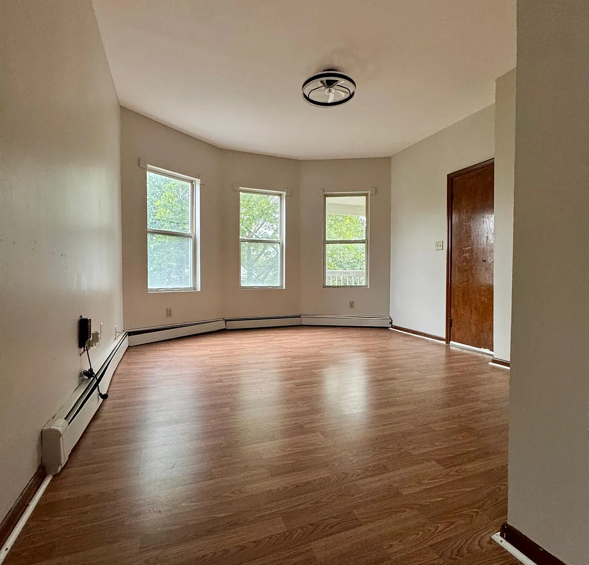 Burgess Pl, Passaic — Photo 1