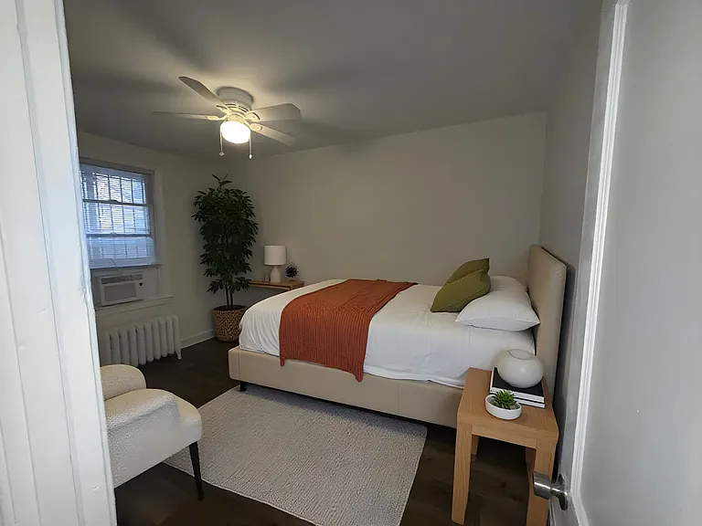 102 O St SW #1 — Photo 13