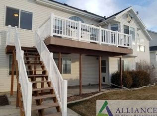 1002 E Wyndom Way, Layton, UT 84040