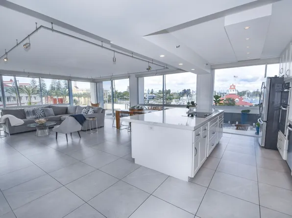 1710 Avenida Del Mundo, Coronado, CA