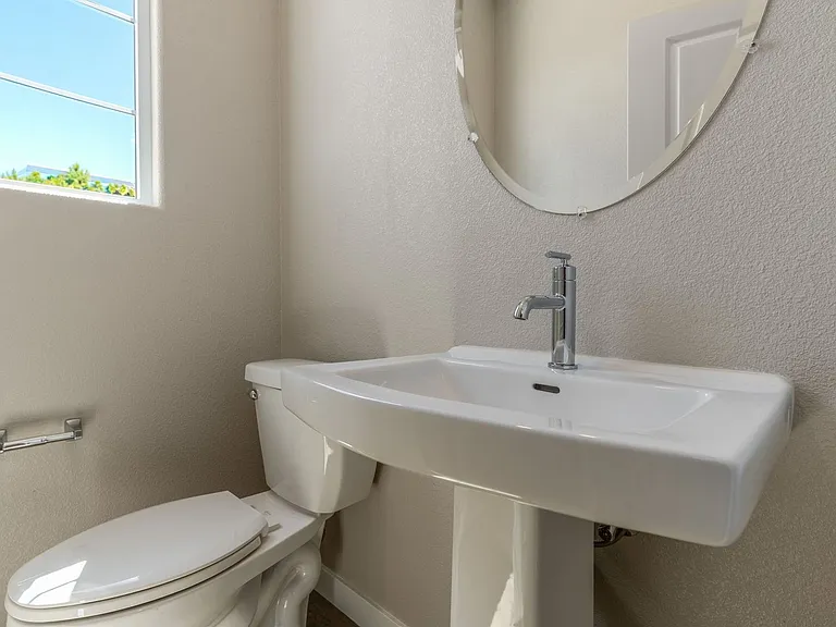 8326 Mincey Way — Photo 31