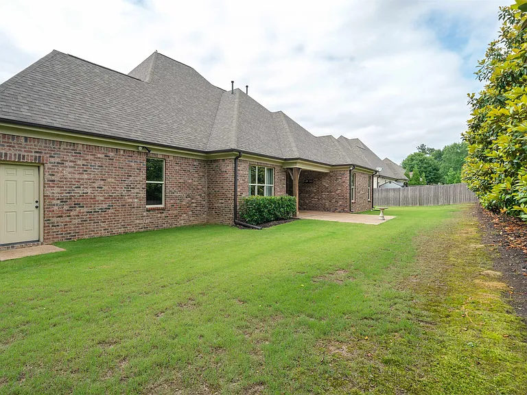 4513 W Chestnut Hill Dr — Photo 24