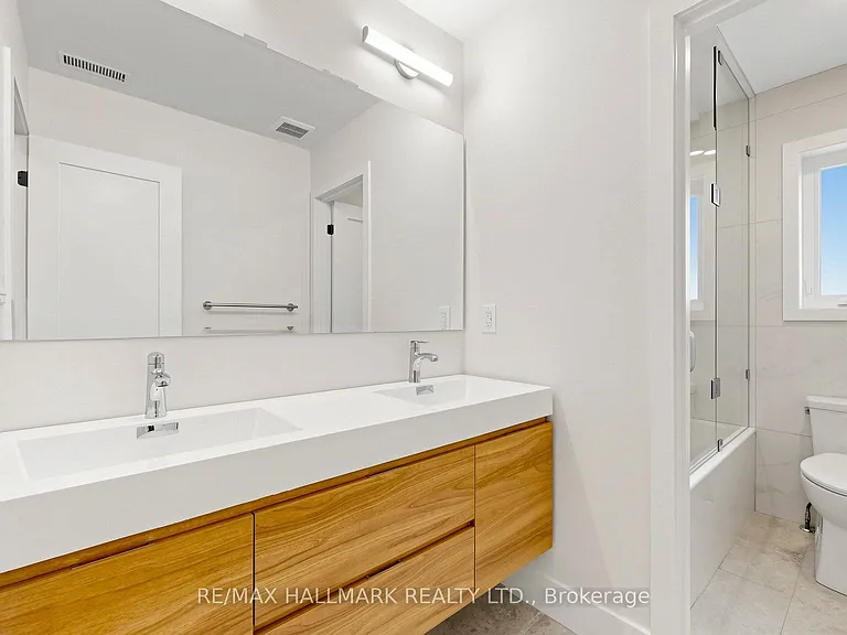 367 Woodmount Ave #2 — Photo 11