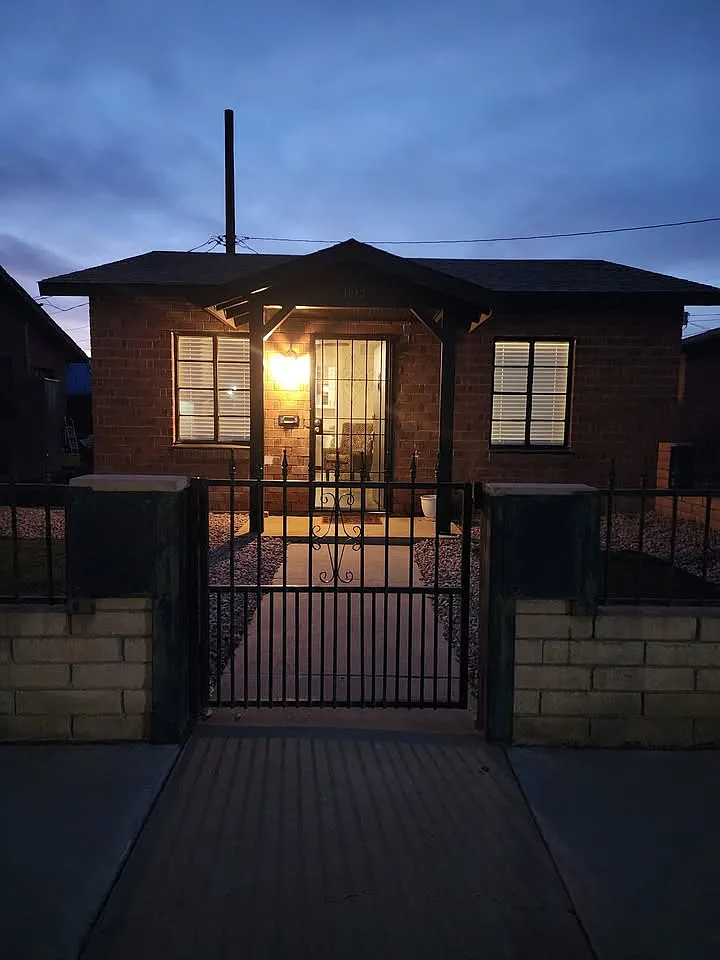 1 bed, 500 sqft, $1,699 — Photo 2