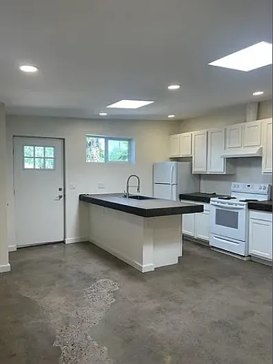 1144 N Richey Blvd #2 — Photo 2