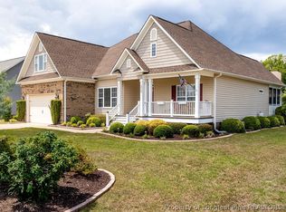 3913 Barclay Way, Wade, NC 28395