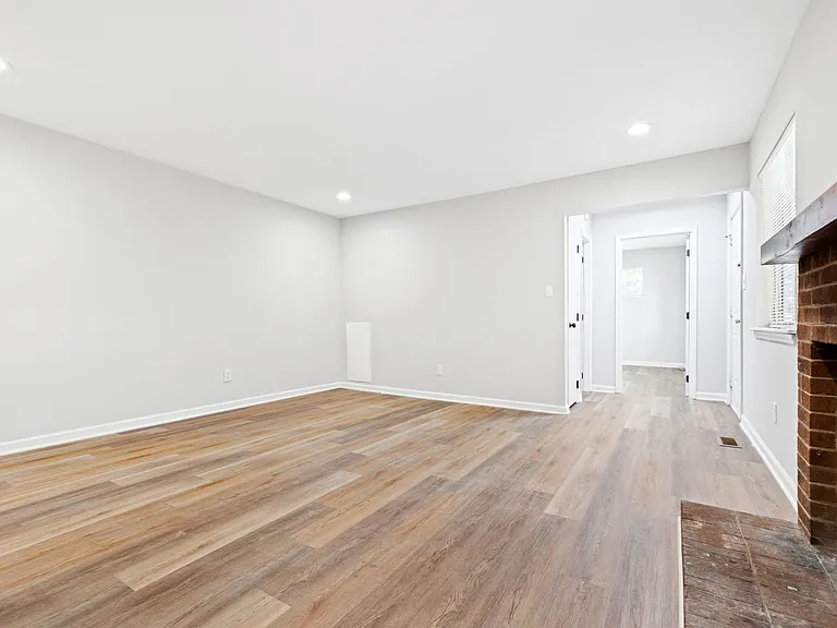 5325 Wayne St #A — Photo 6