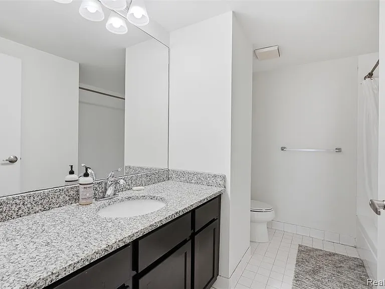 250 E Harbortown Dr #404 — Photo 20