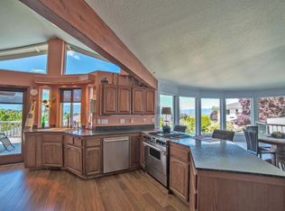 1547 Upland Pl, Medford, OR