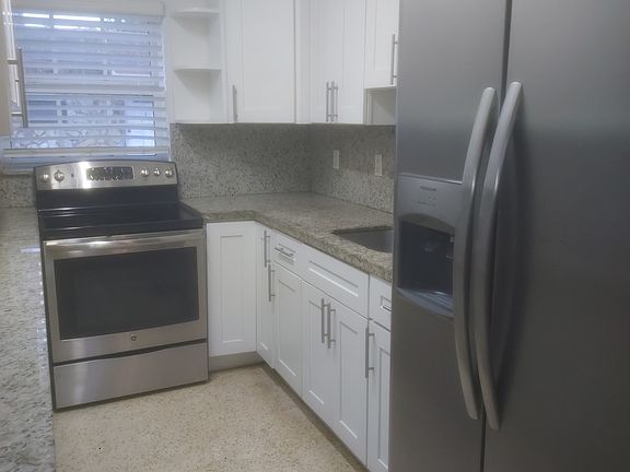 2nd image of 7321 NW 35th St Unit 3