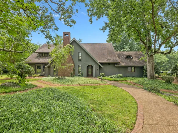 1695 Coles Ferry Park, Lebanon, TN 37087