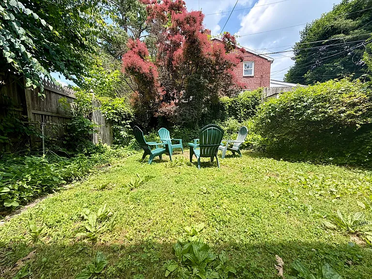 121 N Bradford Ave — Photo 29