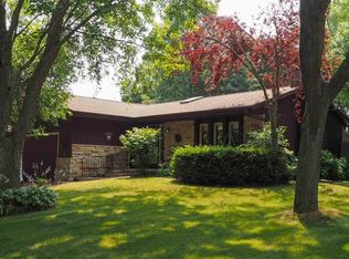 3101 Sundown Ct, Green Bay, WI 54313