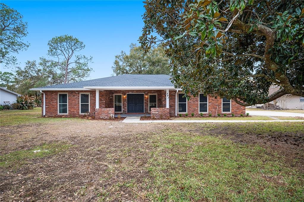 241 Greenfield Rd