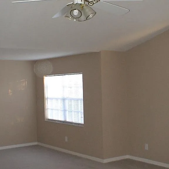7215 Colonial Lake Dr — Photo 15