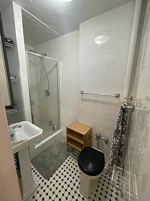 Rented by Compass | media 13