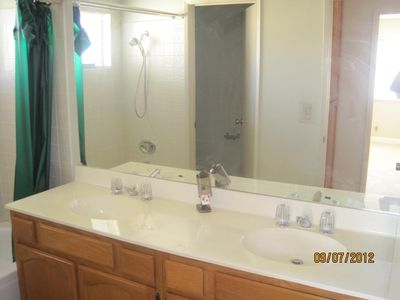 28148 Riggs Ct, Hayward, CA, 94542