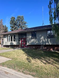 106 9th Ave SE, Cut Bank, MT, 59427