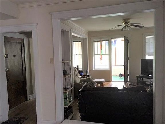 2nd image of 3743 N Janssen Ave #1