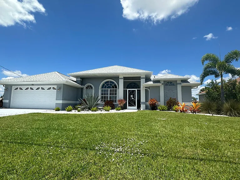 603 Rotonda Cir — Photo 49