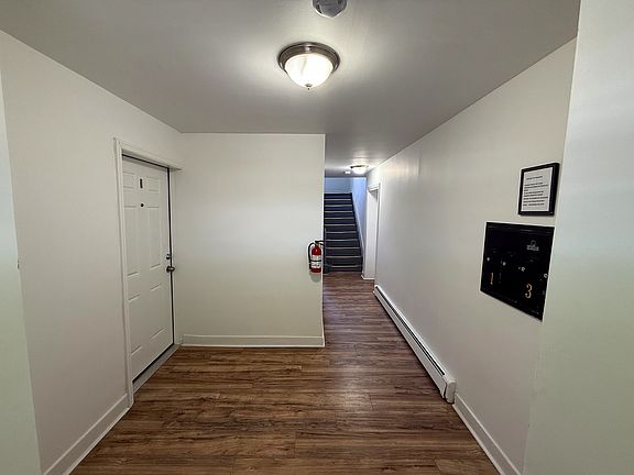 2nd image of 395 Bergen Ave