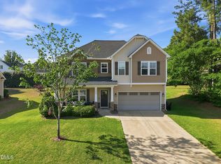 7808 Lagenaria Dr, Angier, NC 27501