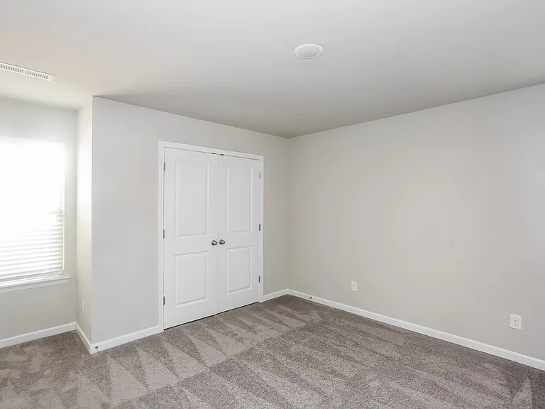 9221 Treyburn Dr — Photo 11