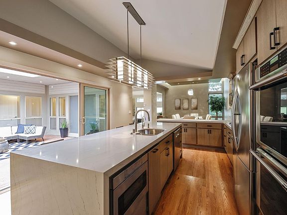 5th image of 21 Alverno Ct