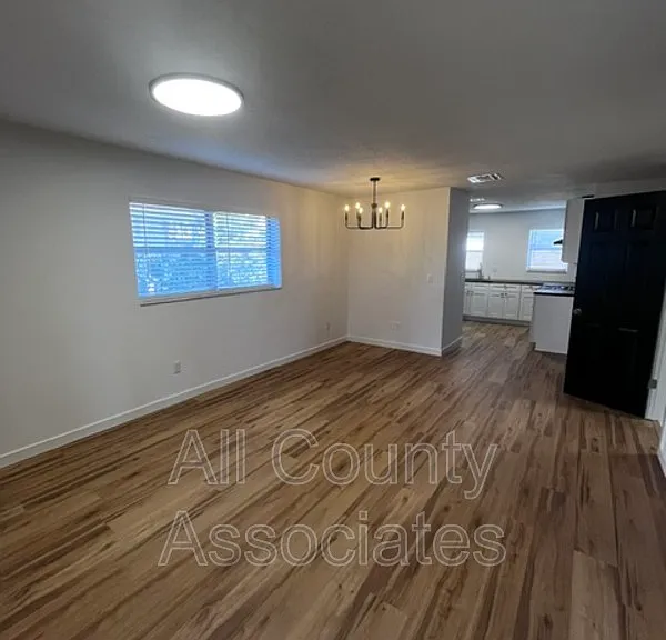 2267 Norman Dr #B — Photo 3