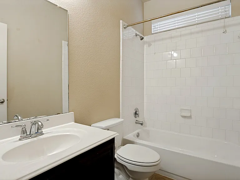 1305 Lone Pine Dr — Photo 19