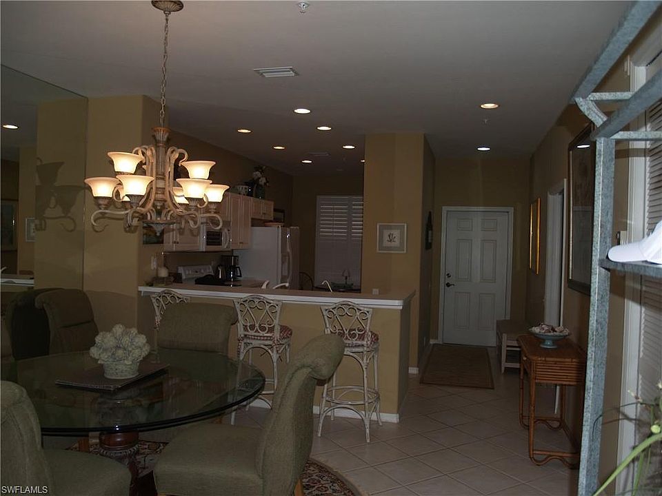 2nd image of 8241 Parkstone Pl APT 105