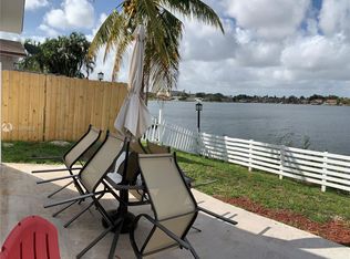 5625 SW 24th Ave, Fort Lauderdale, FL 33312