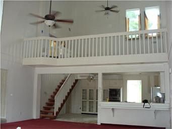 5th image of 710 N 75th St