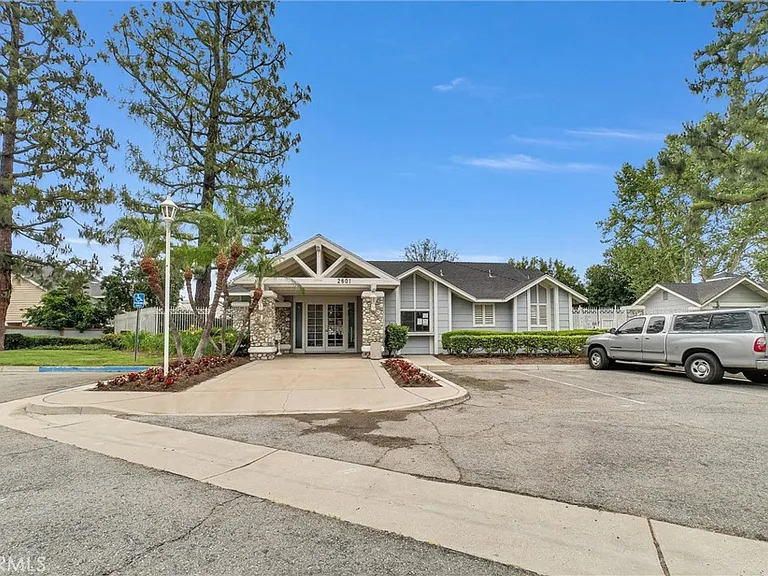 3121 E Genoa Ct #K — Photo 31
