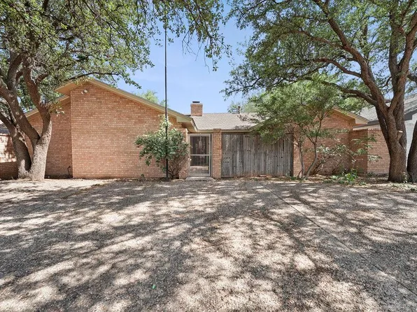 2401 Haynes Dr, Midland, TX 79705