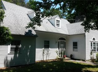 1772 Crawford Rd, Mohegan Lake, NY 10547