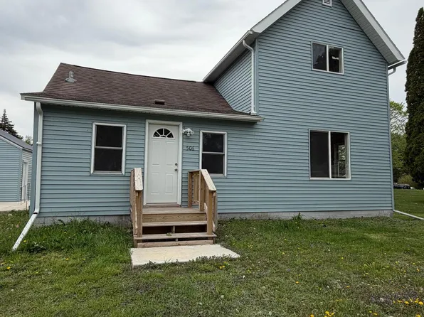 506 E Mondale St, Elmore, MN 56027