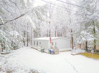 20 Circle Dr, Freeport, ME 04032