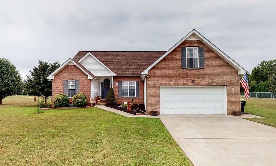 1st image of 4456 Ironhorse Way