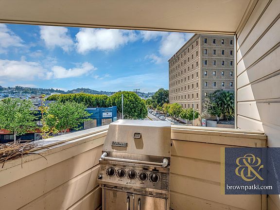 3rd image of 3184 Mission St APT 307